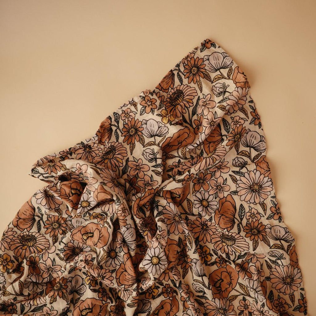 Muslin Swaddle Blanket, Retro Flowers - Mushie