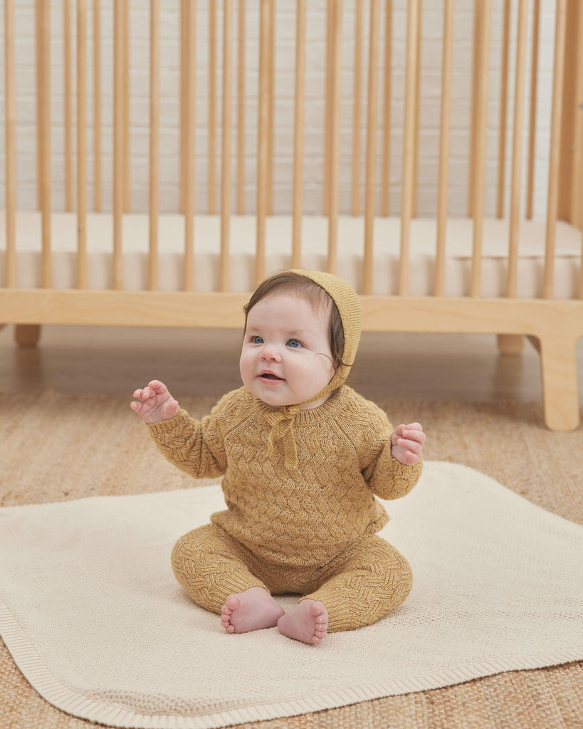 Cozy Knit Sweater, Honey - Quincy Mae